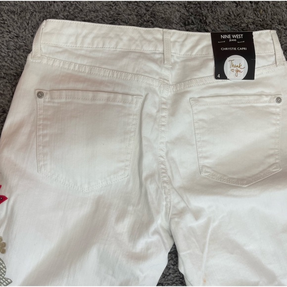 Nine West white cotton floral embroidery chrystie capri jeans women’s size 4 - Picture 5 of 17